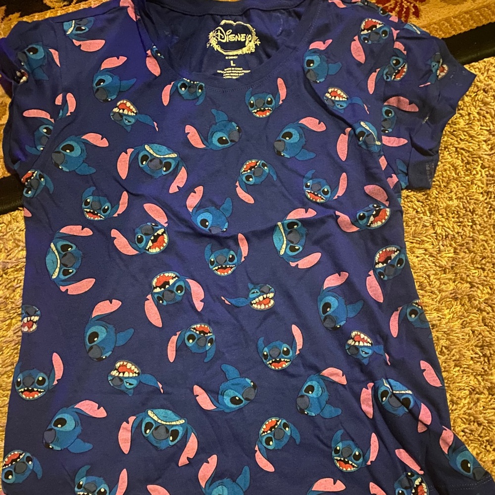 Lilo and stitch Graphic tee